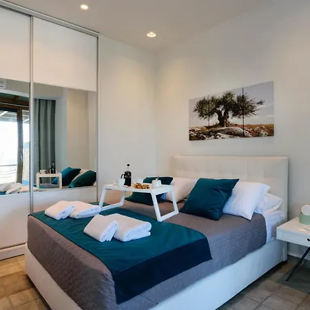 Xenios Dias Luxury With Sea View